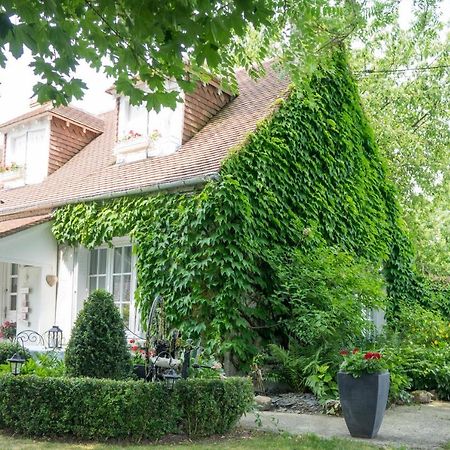 Les Anges Reveurs Bed & Breakfast Neuville-aux-Bois Eksteriør bilde