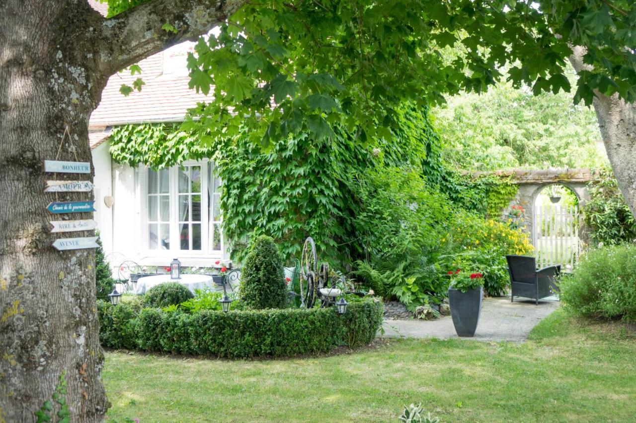 Les Anges Reveurs Bed & Breakfast Neuville-aux-Bois Eksteriør bilde