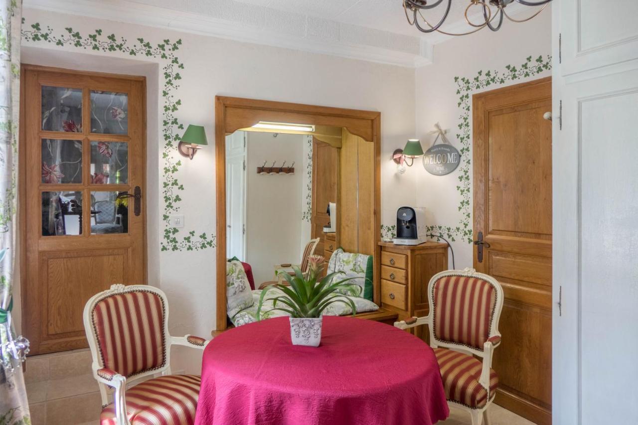 Les Anges Reveurs Bed & Breakfast Neuville-aux-Bois Eksteriør bilde