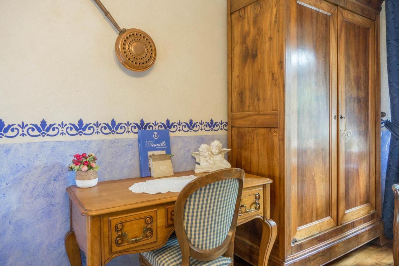 Les Anges Reveurs Bed & Breakfast Neuville-aux-Bois Eksteriør bilde